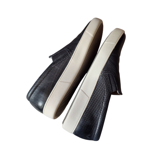 Naturalizer  Marianne Slip-on Sneaker Black Leather Womens 7M - Picture 8 of 11